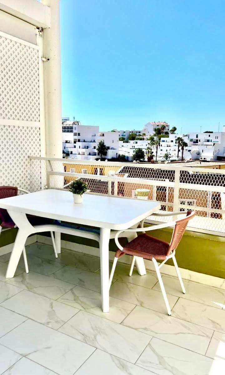 Ocean View Apartment In Orlando Адехе Экстерьер фото